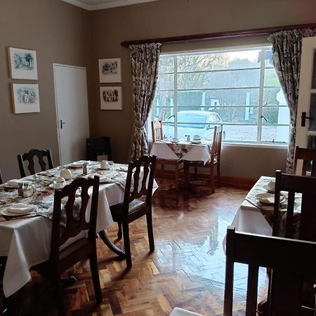 The Riverhouse Guesthouse Estcourt Buitenkant foto