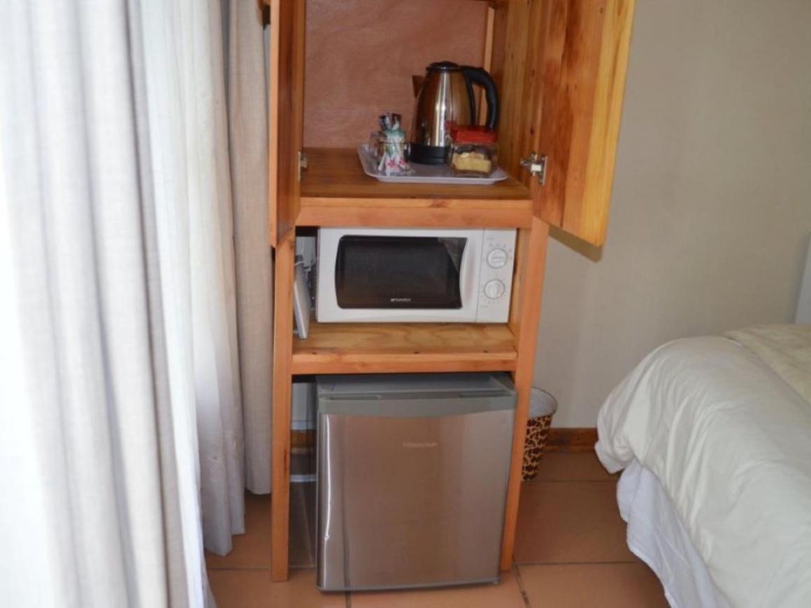 The Riverhouse Guesthouse Estcourt Buitenkant foto